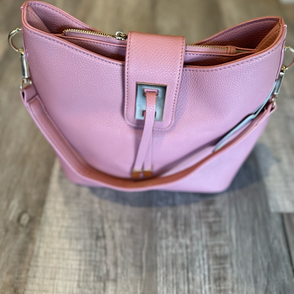 Women’s purse